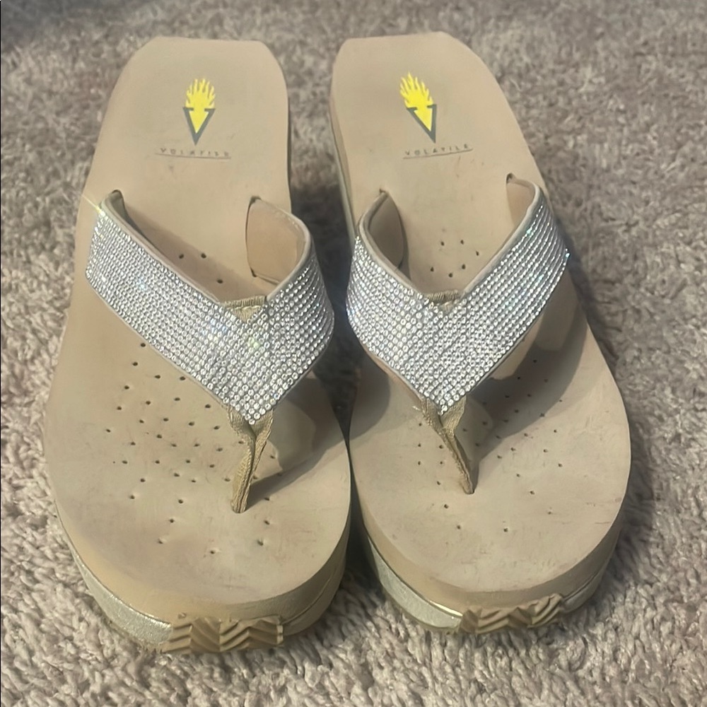 Volatile Women's Sparkling Silver Sandals